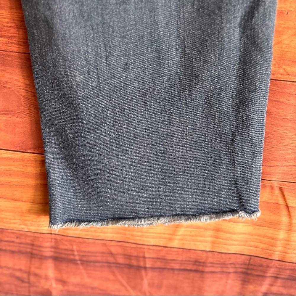 Scoop Womens Wide Leg Crop Jeans Medium Wash Raw Hem Blue Size 4 DSCPB178 - Picture 5 of 10